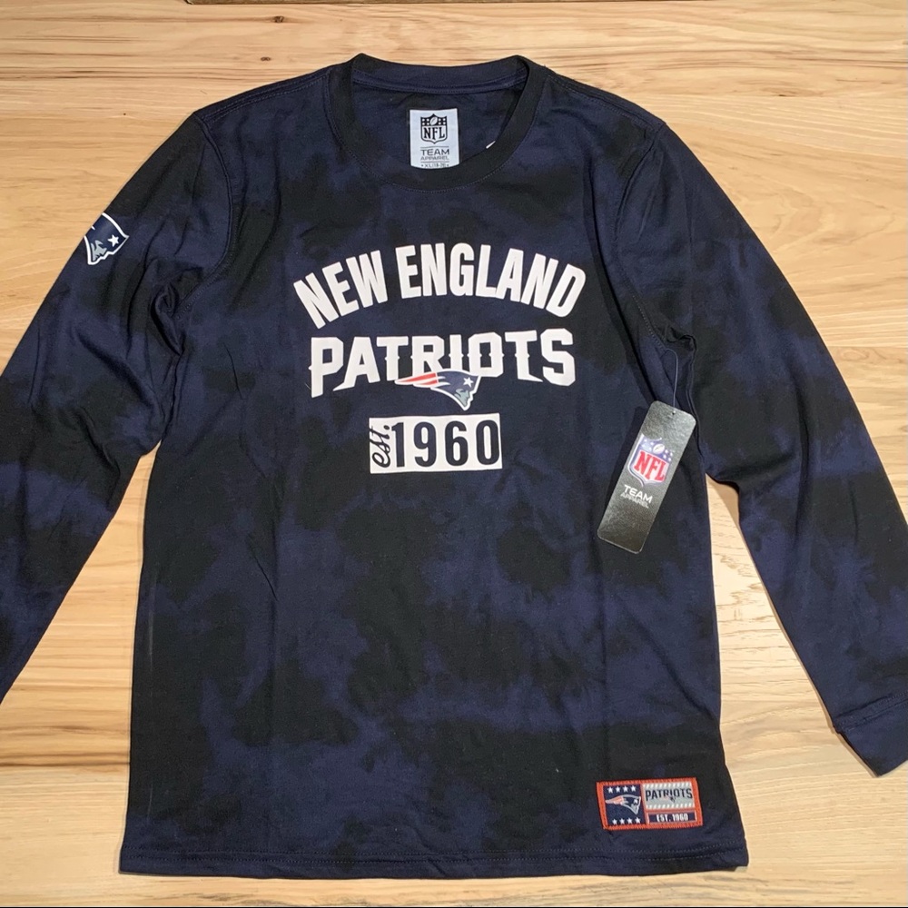 NFL Navy (tie-dye) New England Patriots long sleeve shirt!